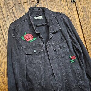 Ci sono Rose patch Black distressed Rose Jean Jacket Large